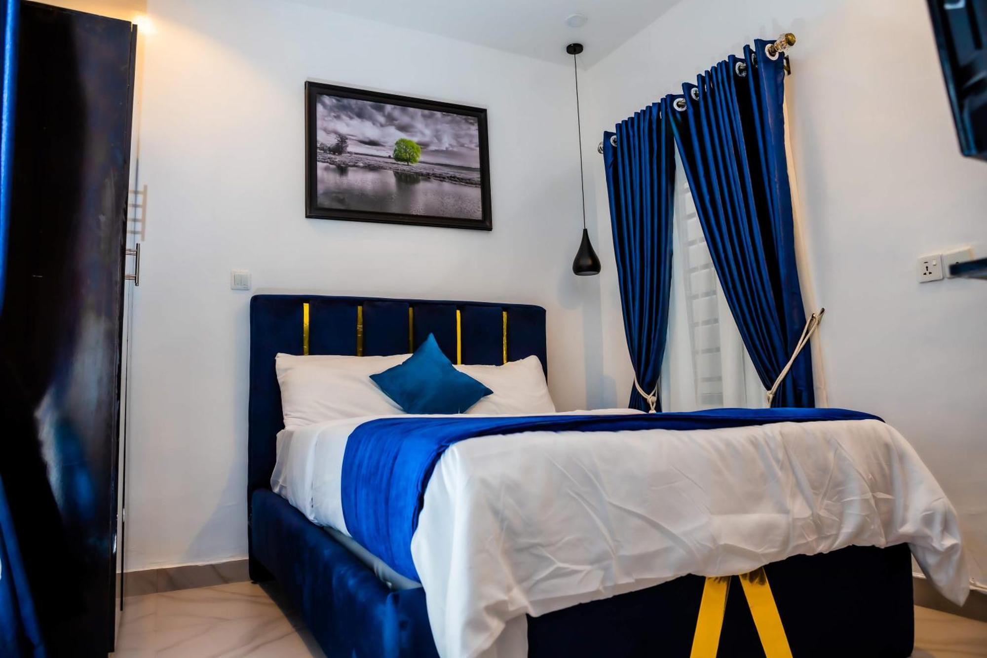 El Elyon Hotel And Suites Lagos Ngoại thất bức ảnh