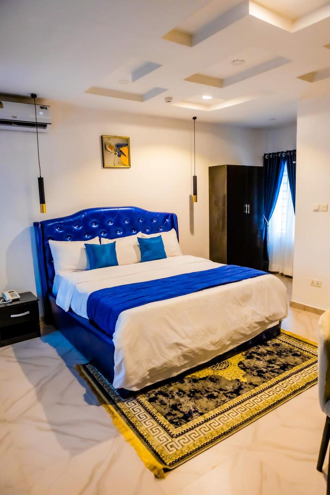 El Elyon Hotel And Suites Lagos Ngoại thất bức ảnh